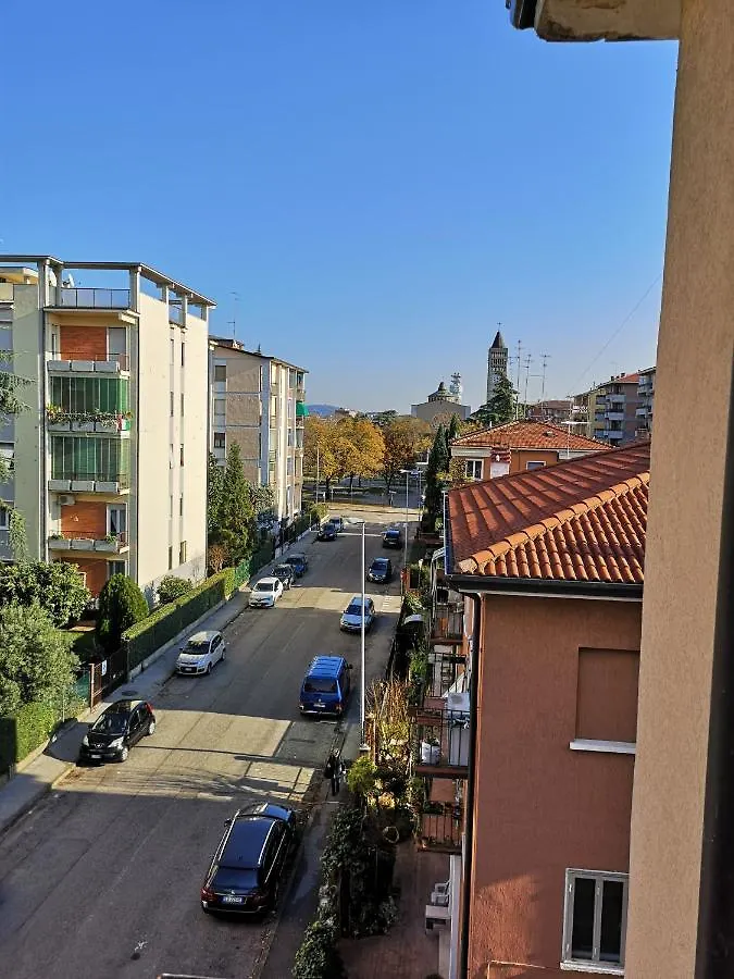 Queen East Verona Apartments Italy